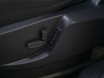 Ford S-MAX Titanium, 2.0 л, РКПП, 2013 фото 12