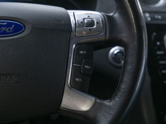 Ford S-MAX Titanium, 2.0 л, РКПП, 2013 фото 18
