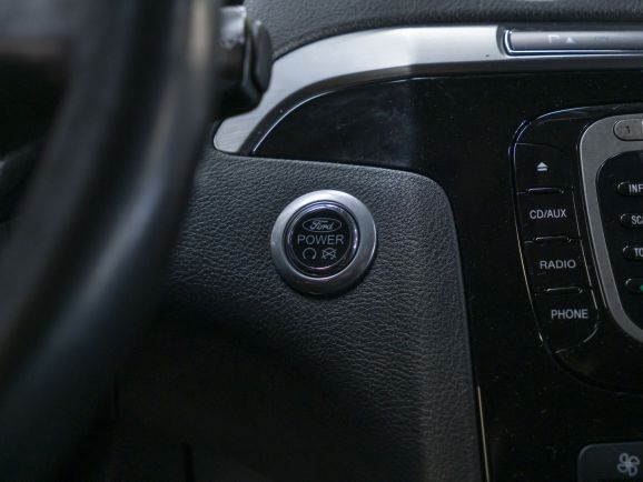 Ford S-MAX Titanium, 2.0 л, Робот, 2013 фото 19