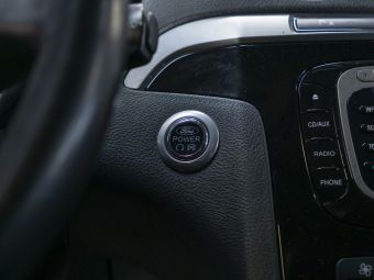 Ford S-MAX Titanium, 2.0 л, РКПП, 2013 фото 19