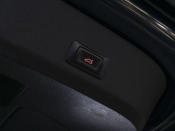 Audi Q7, 3.0 л, АТ, 2007 фото 10