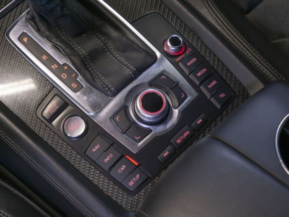 Audi Q7, 3.0 л, АТ, 2007 фото 19