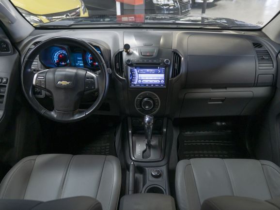 Chevrolet TrailBlazer LTZ, 2.8 л, АТ, 2014 фото 20