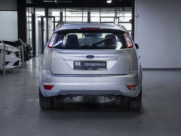 Ford Focus Titanium, 2.0 л, АТ, 2011 фото 7