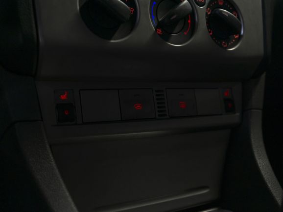 Ford Focus Titanium, 2.0 л, АТ, 2011 фото 17