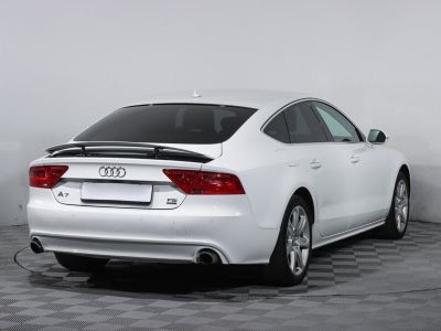 Audi A7, 2.8 л, РКПП, 2010 фото 6