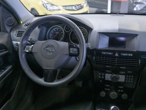 Opel Astra, 1.8 л, МТ, 2008 фото 13