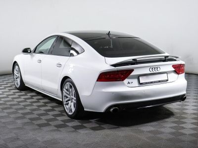 Audi A7, 2.8 л, РКПП, 2010 фото 8