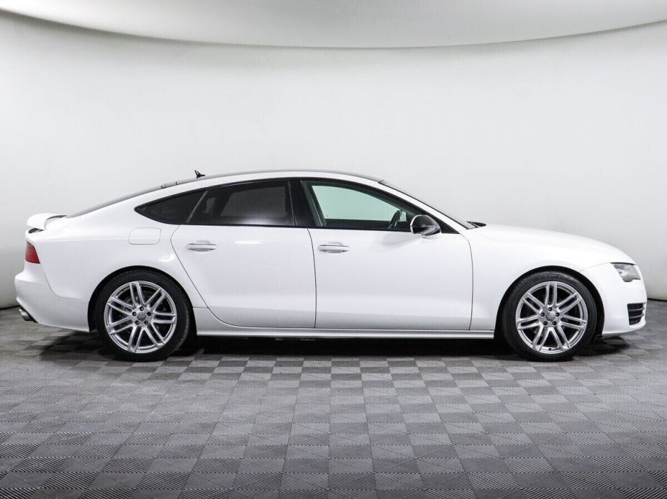 Audi A7, 2.8 л, Робот, 2010 фото 9