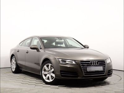 Audi A7, 3.0 л, РКПП, 2010 фото 5