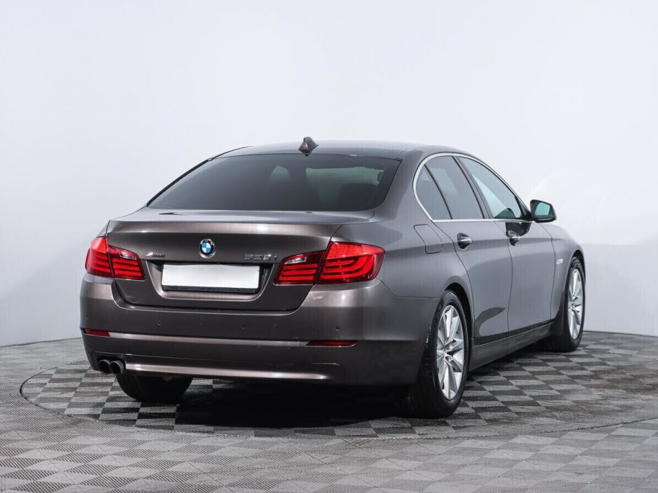 BMW 5 серии, 2.0 л, АТ, 2012 фото 6