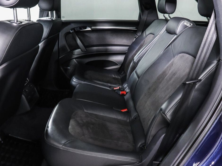 Audi Q7, 3.0 л, АТ, 2013 фото 1