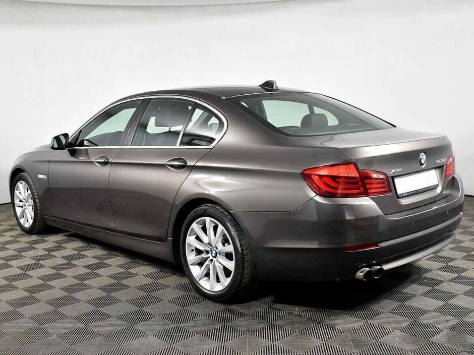 BMW 5 серии, 2.0 л, АТ, 2012 фото 8