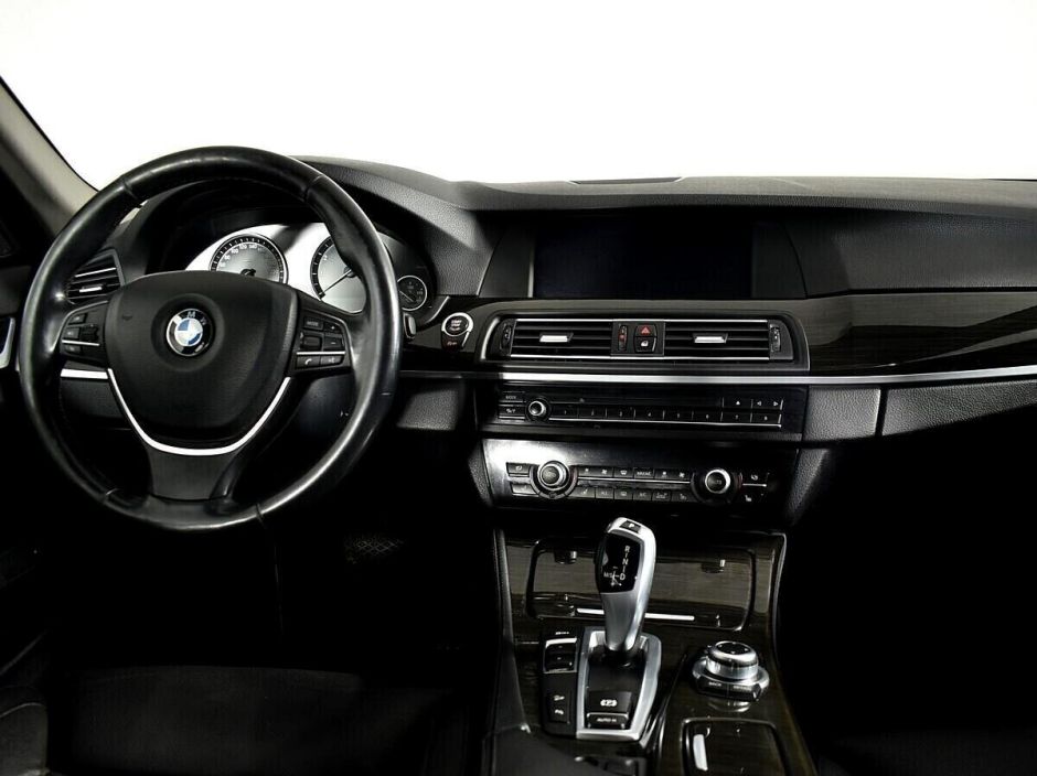 BMW 5 серии, 2.0 л, АТ, 2012 фото 13