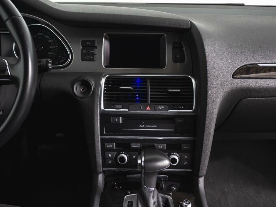 Audi Q7, 3.0 л, АТ, 2015 фото 10