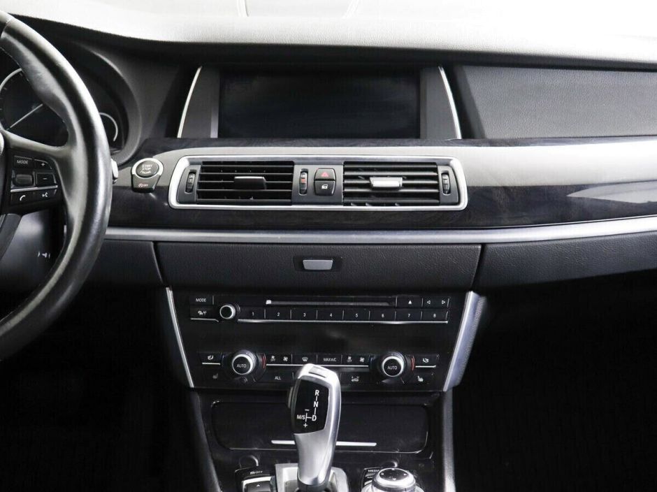 BMW 5 серии, 3.0 л, АТ, 2012 фото 13