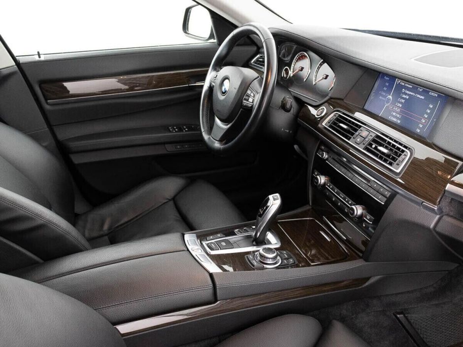 BMW 7 серии, 4.4 л, АТ, 2011 фото 15