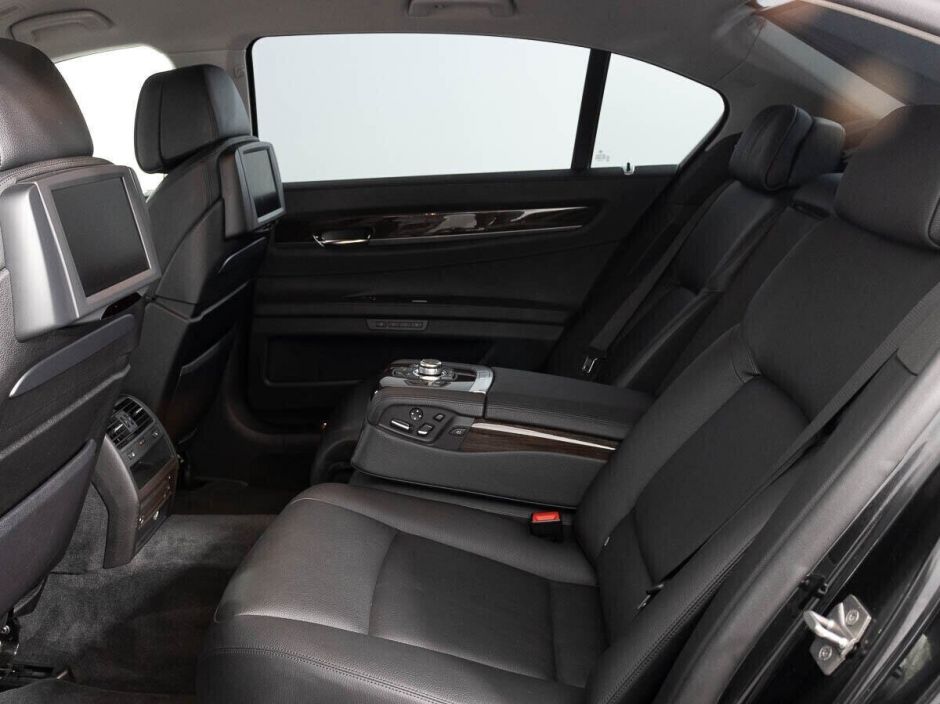 BMW 7 серии, 4.4 л, АТ, 2011 фото 18