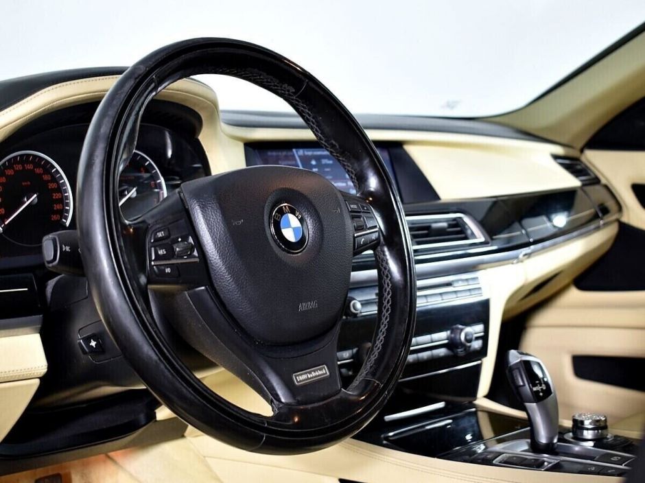 BMW 7 серии, 4.4 л, АТ, 2012 фото 11
