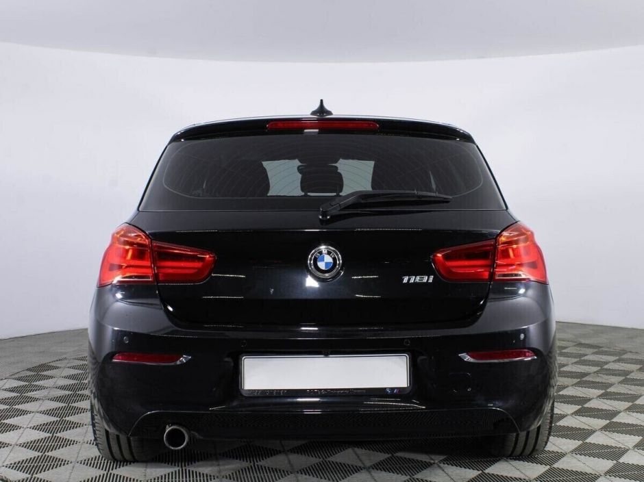 BMW 1 серии, 1.5 л, АТ, 2017 фото 6