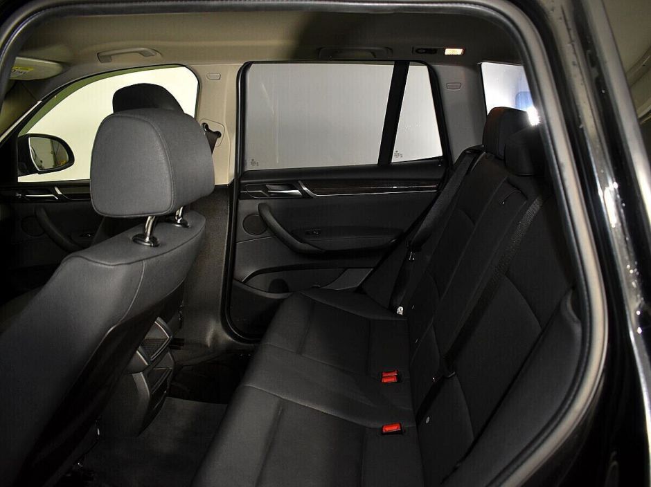 BMW X3, 2.0 л, АТ, 2015 фото 1