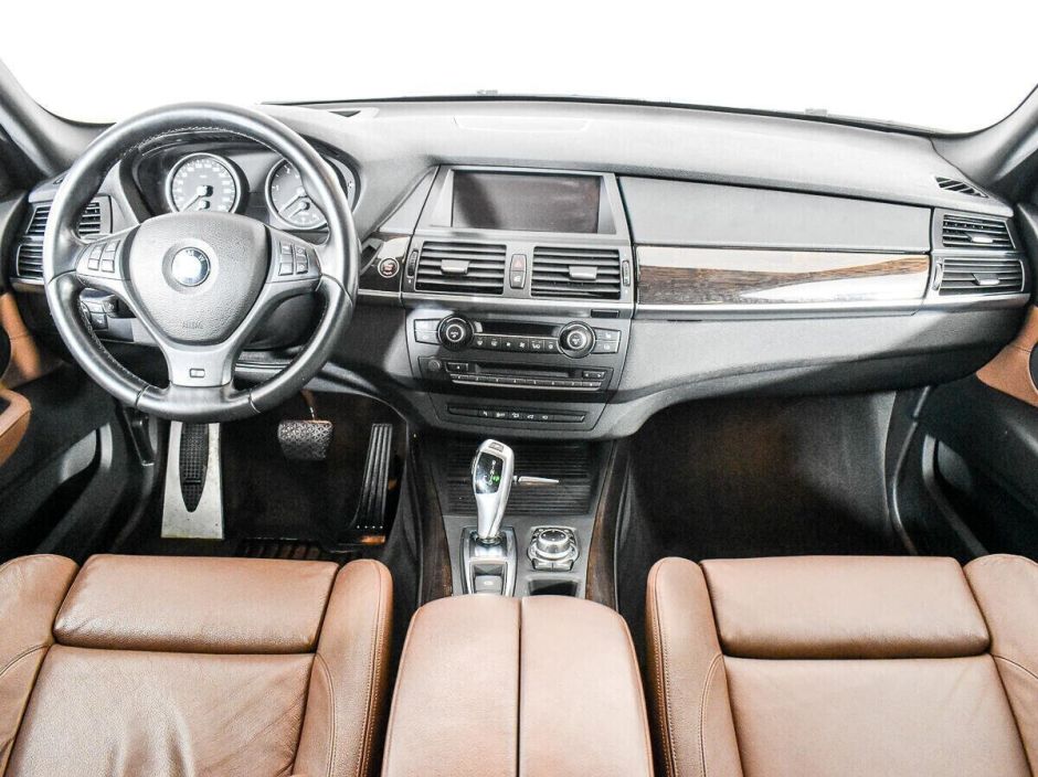 BMW X5, 3.0 л, АТ, 2011 фото 2