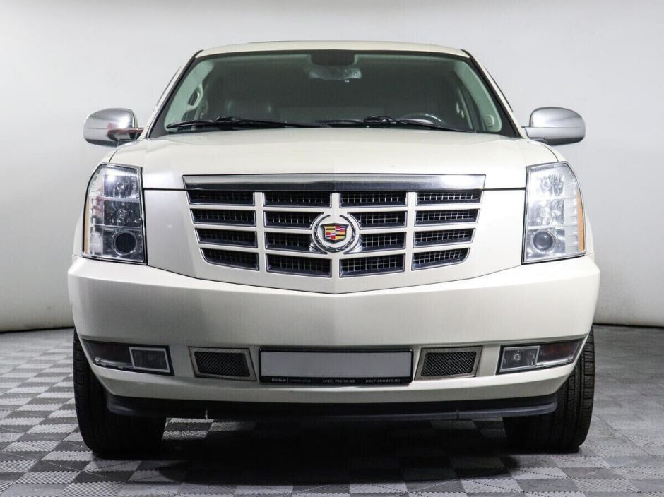 Cadillac Escalade, 6.2 л, АТ, 2010 фото 4