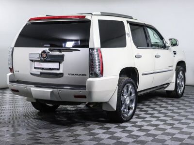 Cadillac Escalade, 6.2 л, АКПП, 2010 фото 6