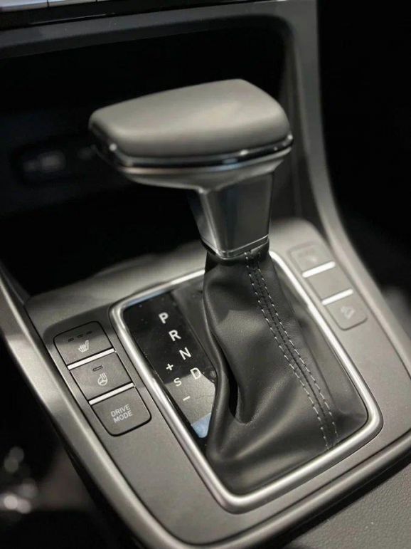 Solaris HC Family + Ultra, 1.6 л, АТ, 2024 фото 12