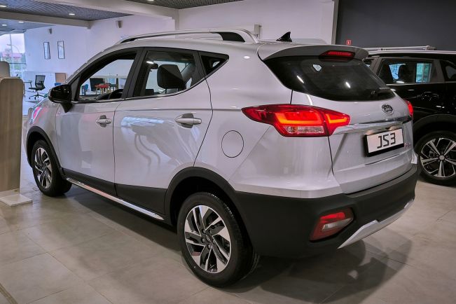 JAC JS3 Luxury, 1.6 л, Вариатор, 2024 фото 6