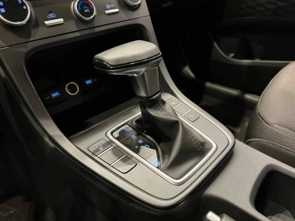 Solaris HC Classic, 1.6 л, АТ, 2024 фото 2