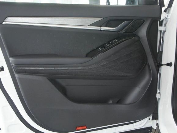 JAC JS6 Luxury, 1.5 л, Робот, 2024 фото 2