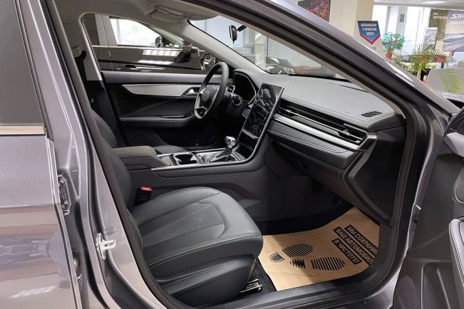 Москвич 6 Комфорт, 1.5 л, Вариатор, 2024 фото 9