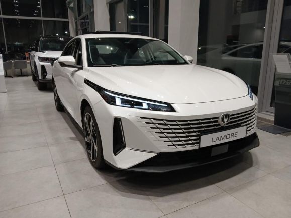 Changan Lamore, 1.5 л, Робот, 2024 фото 3