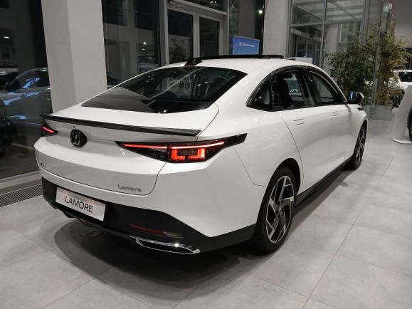 Changan Lamore, 1.5 л, Робот, 2024 фото 6