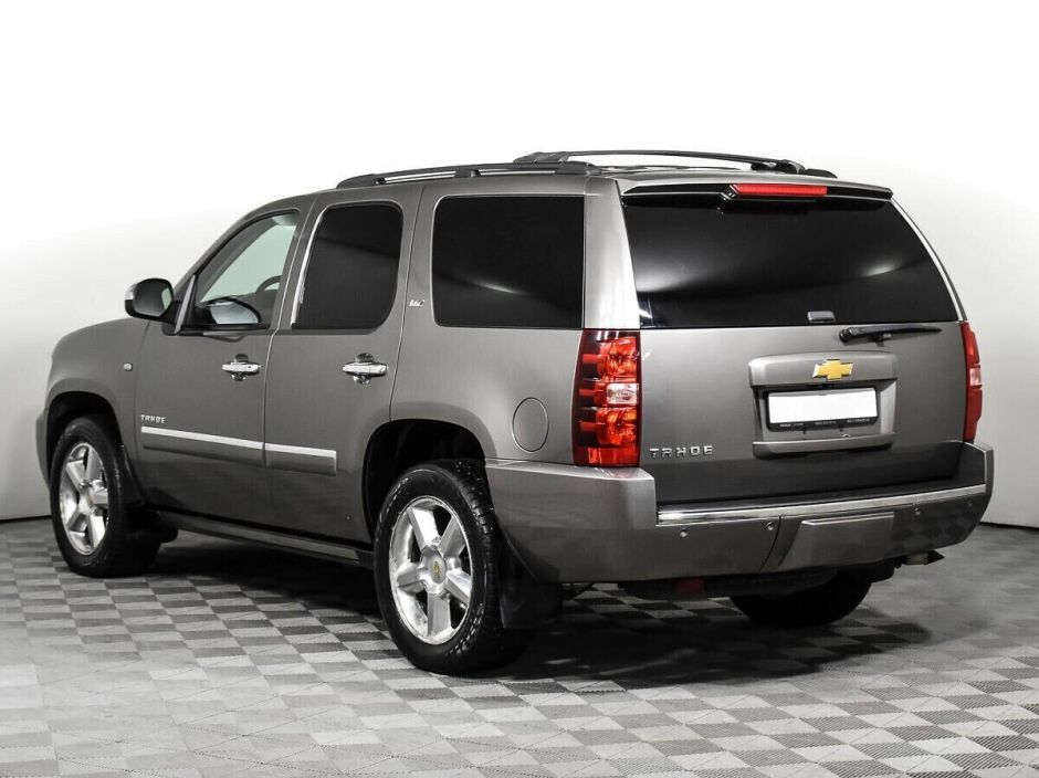 Chevrolet Tahoe, 5.3 л, АТ, 2012 фото 4