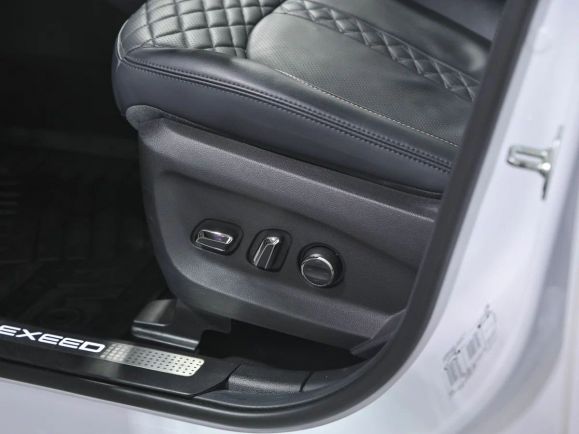 EXEED TXL, 2.0 л, Робот, 2023 фото 11