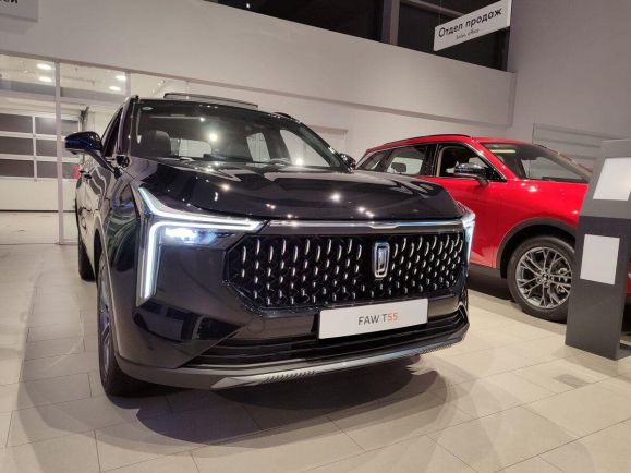 FAW Bestune T55 Transcend, 1.5 л, Робот, 2024 фото 4
