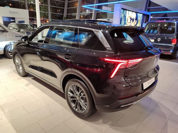 FAW Bestune T55 Transcend, 1.5 л, Робот, 2024 фото 5