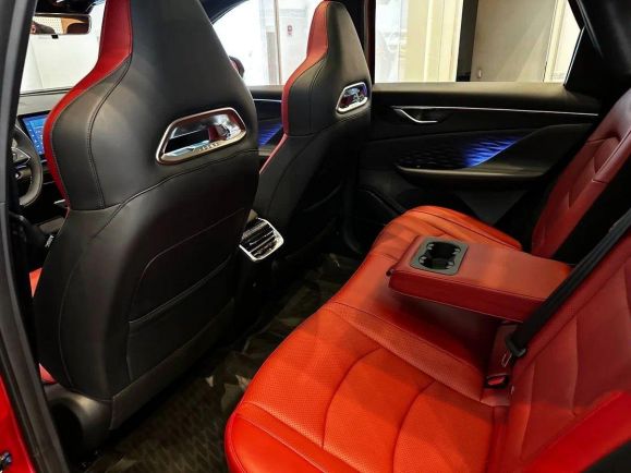 BAIC X55 Luxury, 1.5 л, Робот, 2024 фото 9