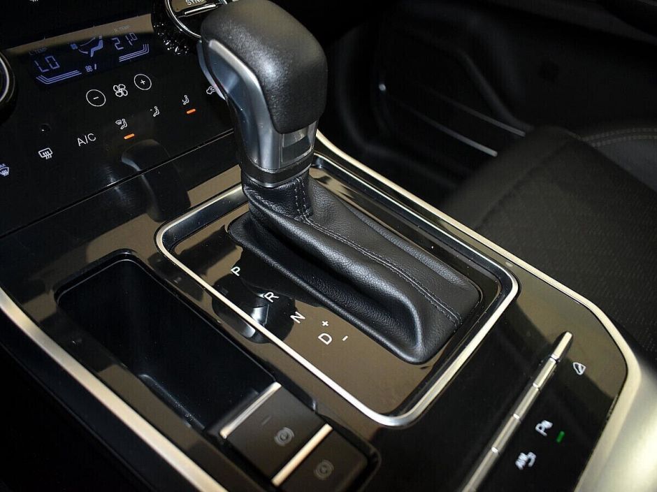 Chery Tiggo 8, 2.0 л, Вариатор, 2020 фото 13