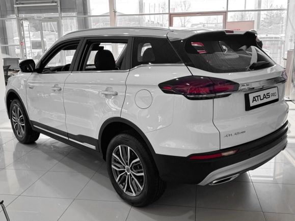 Geely Atlas Pro Luxury, 1.5 л, АТ, 2024 фото 5
