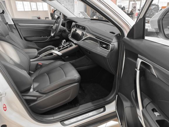 Geely Atlas Pro Luxury, 1.5 л, АТ, 2024 фото 10