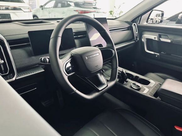 Jaecoo J7 Ultimate, 1.6 л, Робот, 2024 фото 2