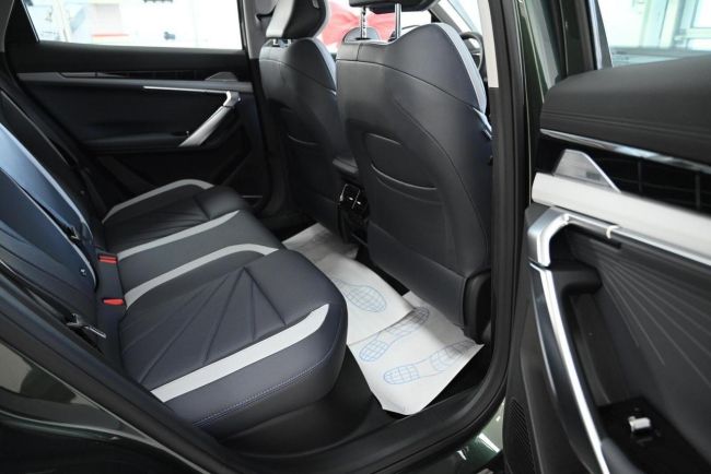 Geely Atlas Flagship, 2.0 л, АТ, 2024 фото 1