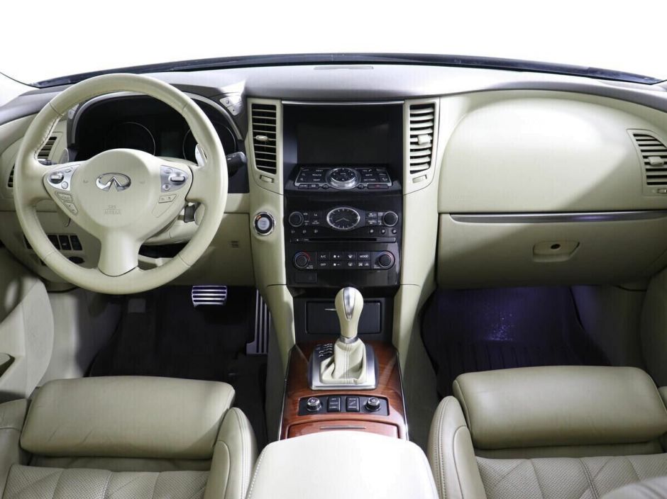 Infiniti FX, 5.0 л, АТ, 2012 фото 11