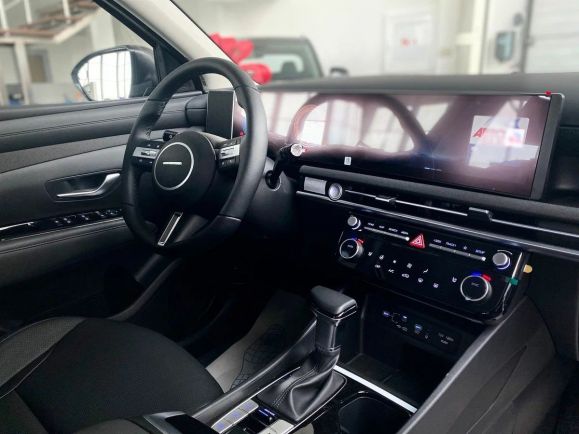 Hyundai Tucson Travel, 2.0 л, АТ, 2024 фото 9
