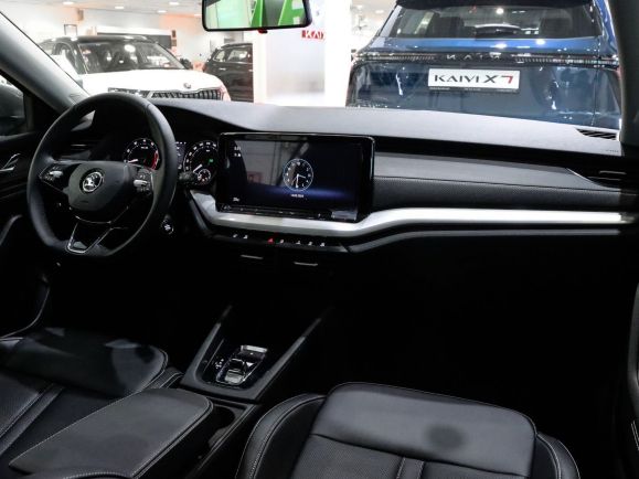 Skoda Octavia PRO Luxury, 1.4 л, Робот, 2024 фото 11