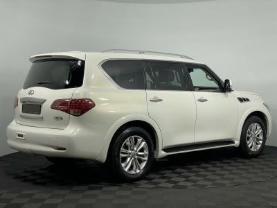 Infiniti QX56, 5.6 л, АКПП, 2013 фото 6