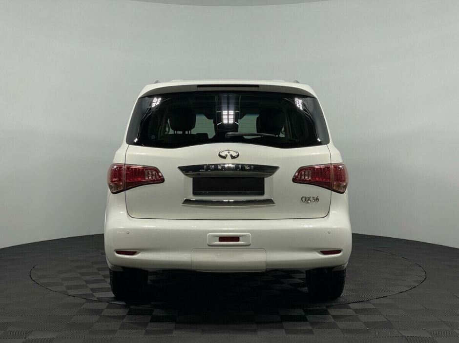 Infiniti QX56, 5.6 л, АТ, 2013 фото 9